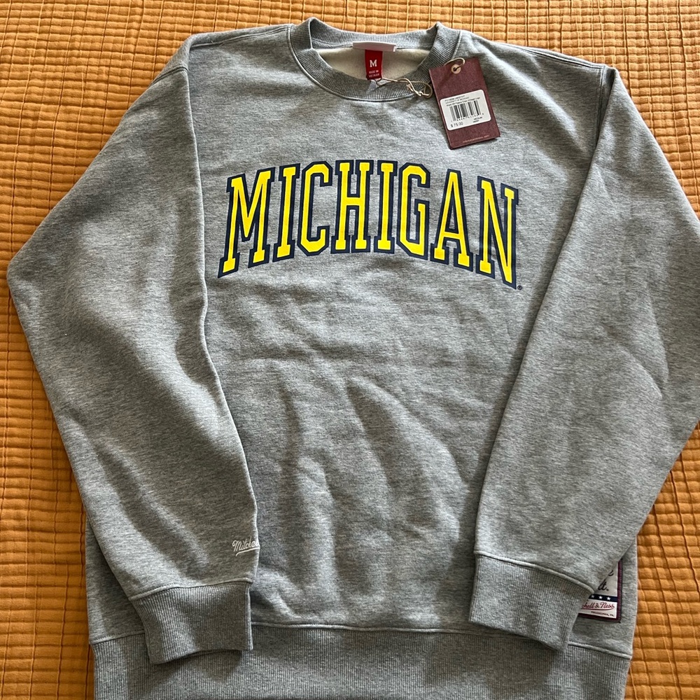 Michigan Mitchell & Ness Grey Crewneck Sweatshirt - Collegiate Men Sweater